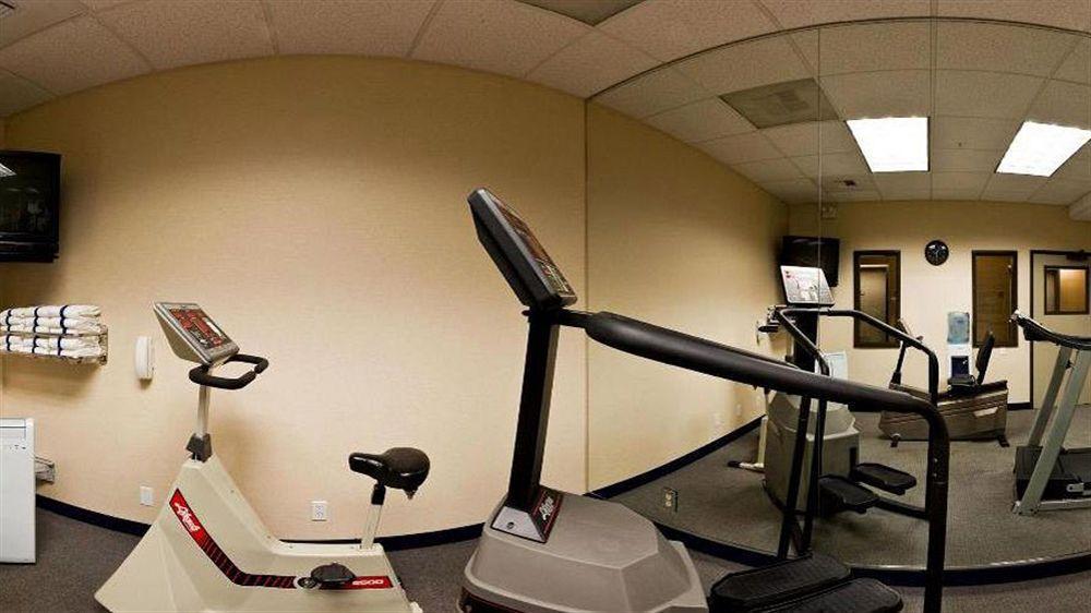 Holiday Inn Express & Suites Tacoma By Ihg Bagian luar foto