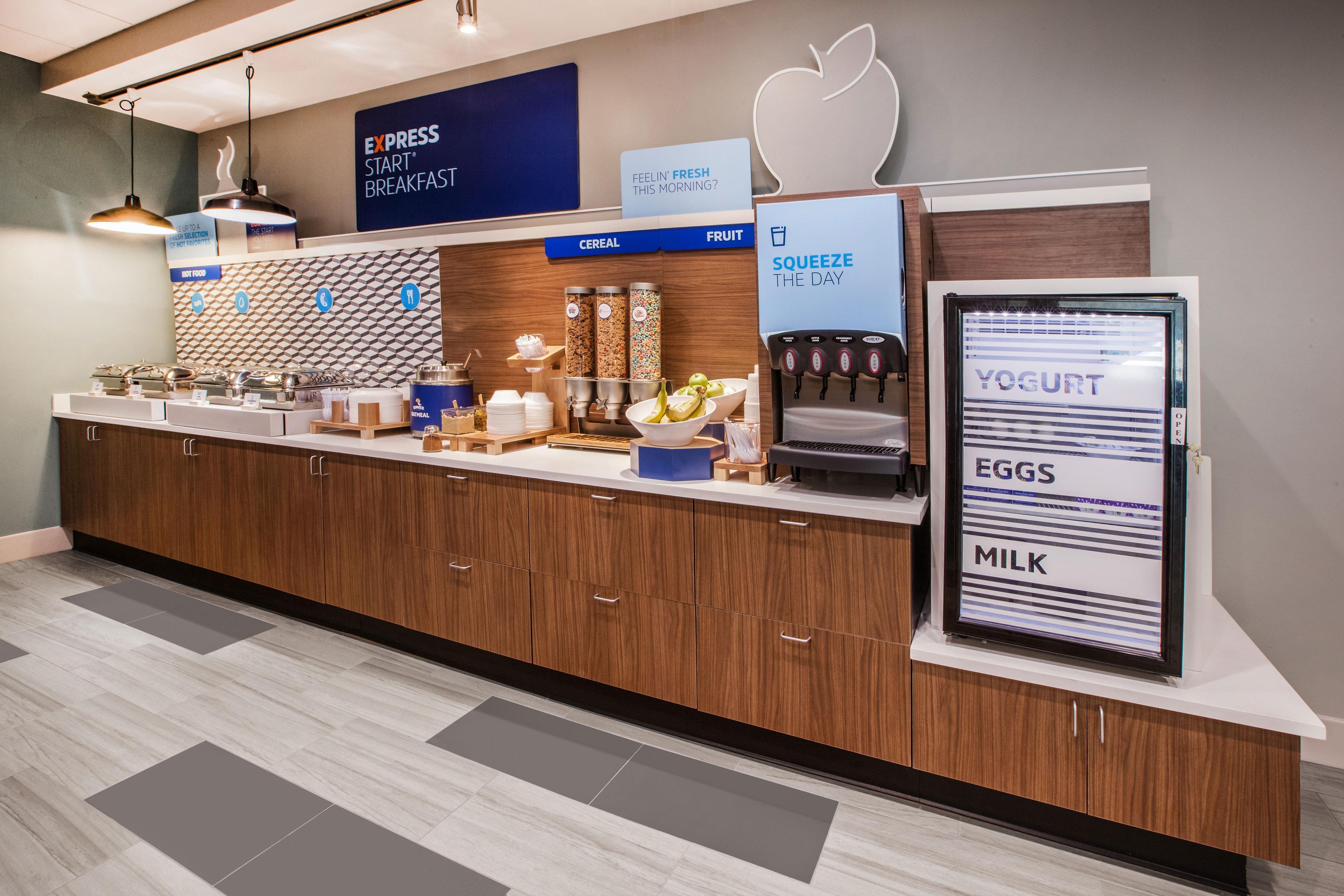 Holiday Inn Express & Suites Tacoma By Ihg Bagian luar foto