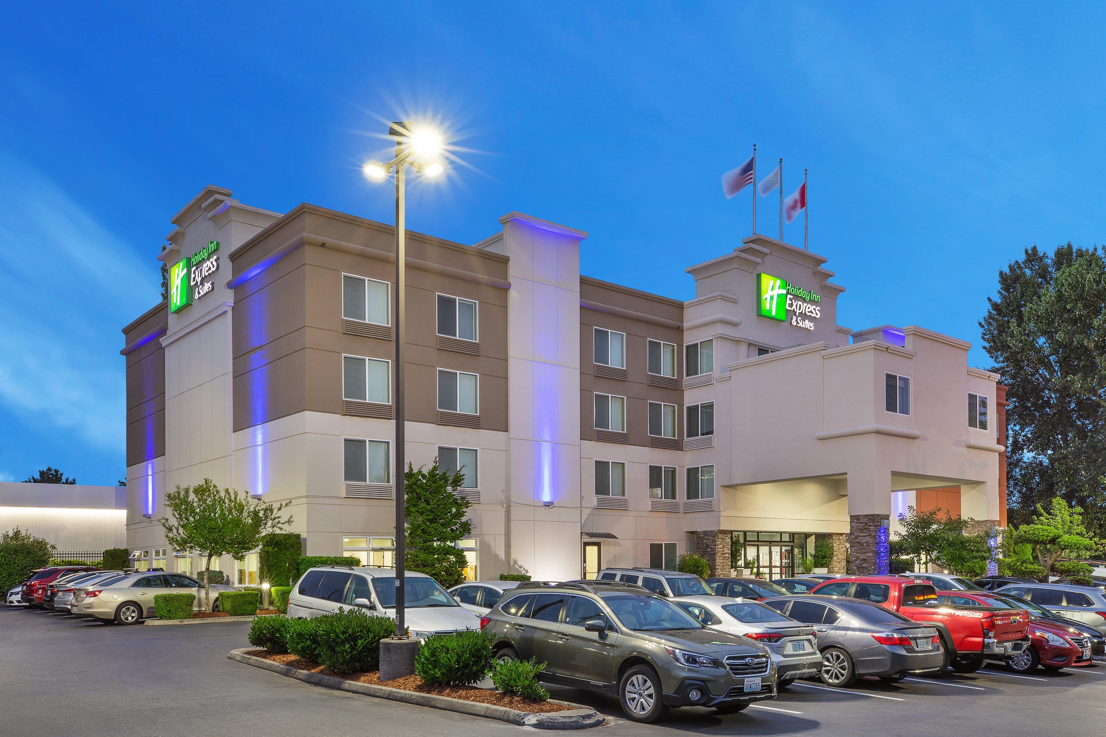 Holiday Inn Express & Suites Tacoma By Ihg Bagian luar foto